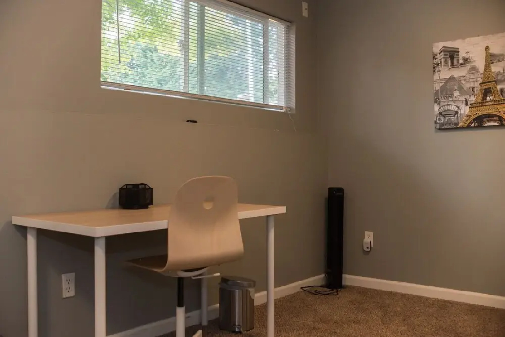 Happy Day Express 5 Bd Mid Century Home!