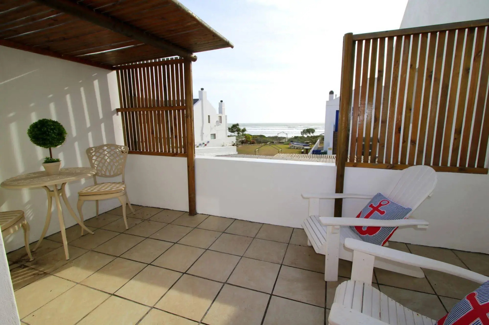 Baywatch Villa Guest House and Self Catering Accommodation