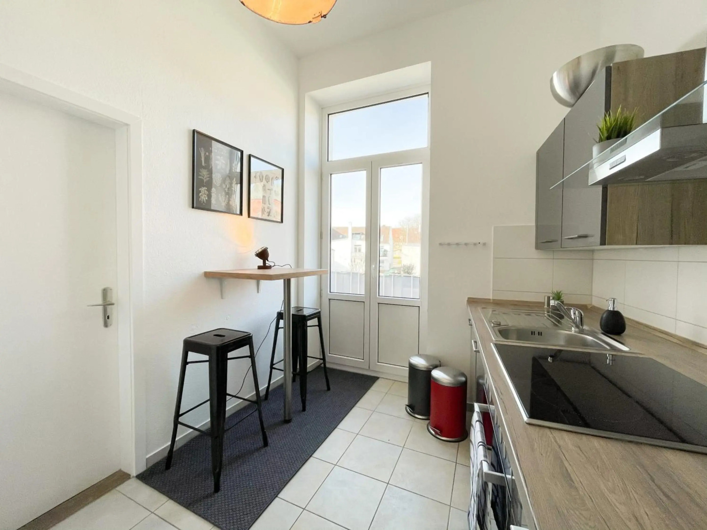 Altbauwohnung mit Schleiblick - Erster Stock