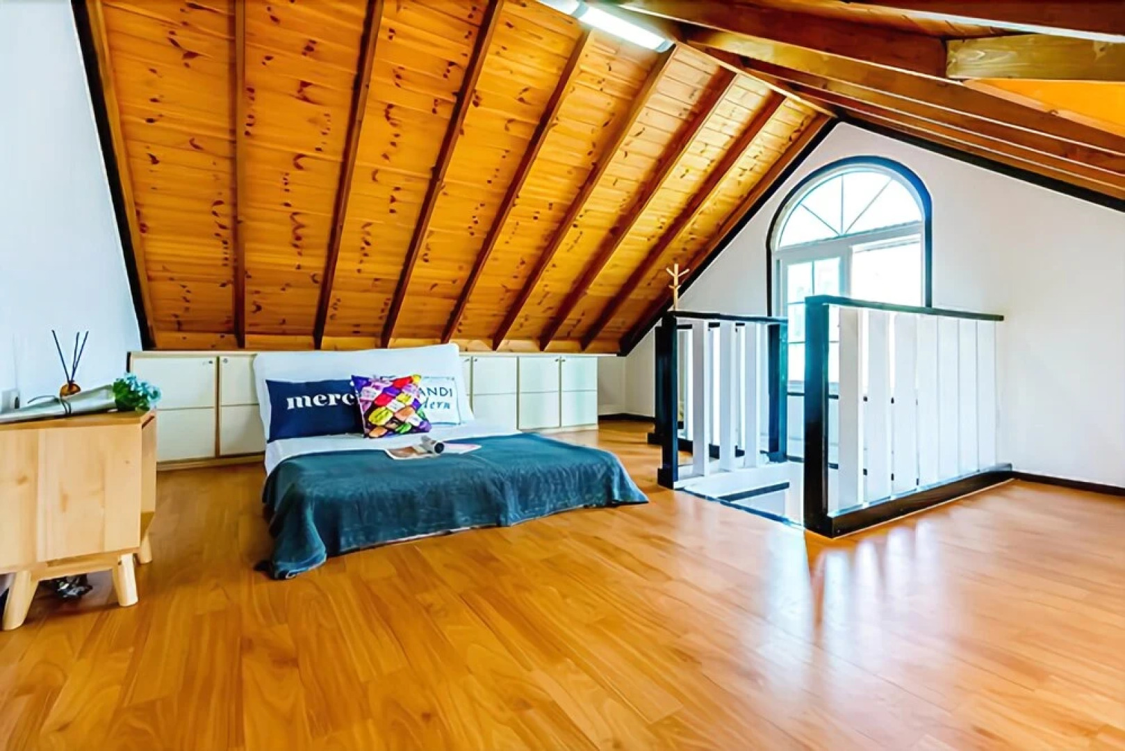 Anmyeondo Mintne Pension