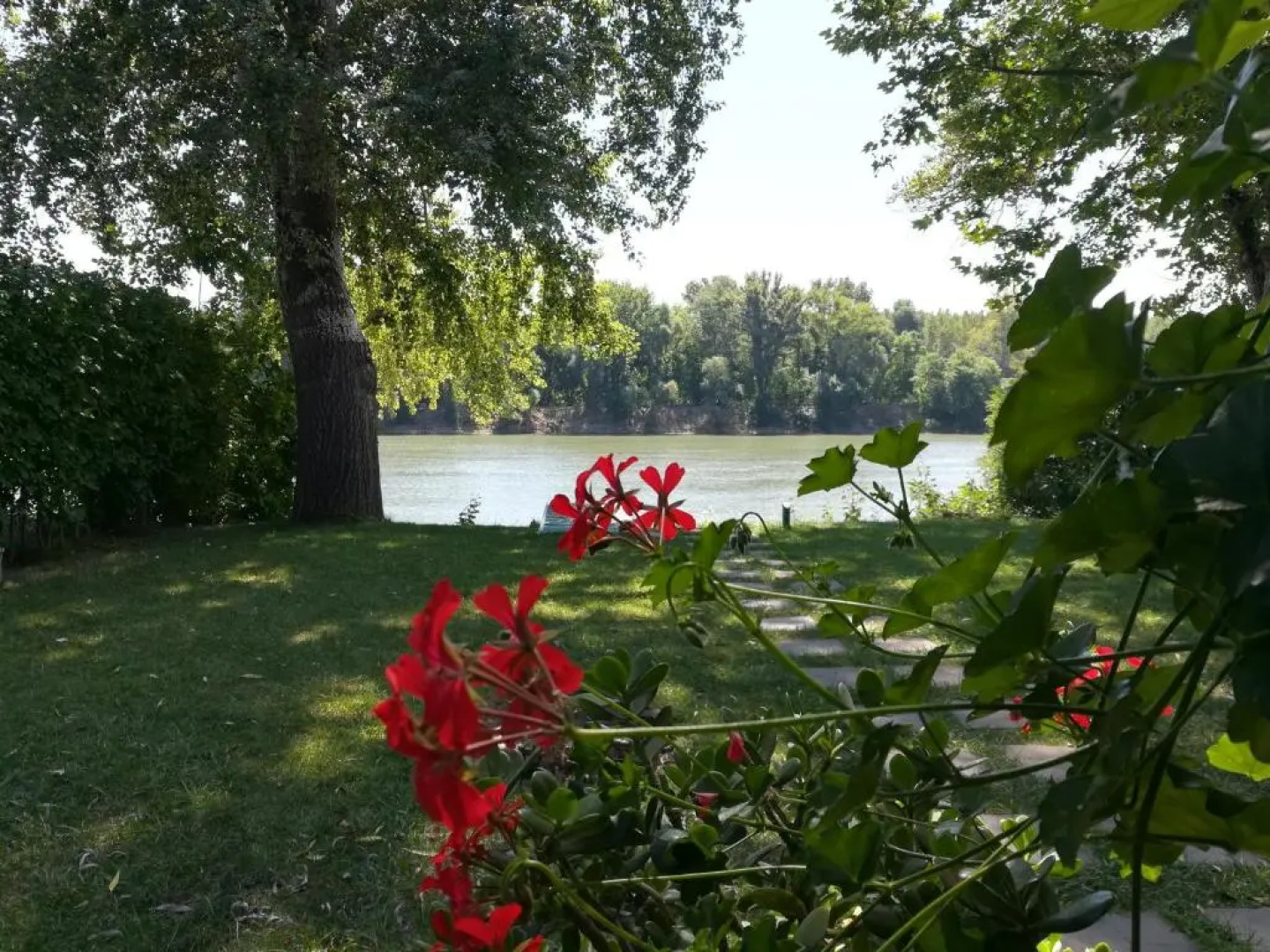 Tiszavirág Nyaralóház