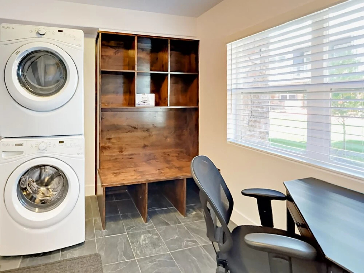 1370 Center Drive Home #6