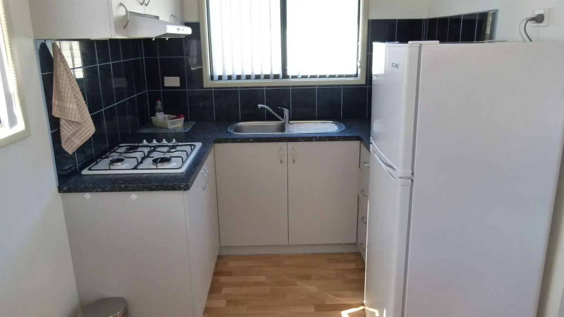 Twin Waters Caravan Park - Dawesville