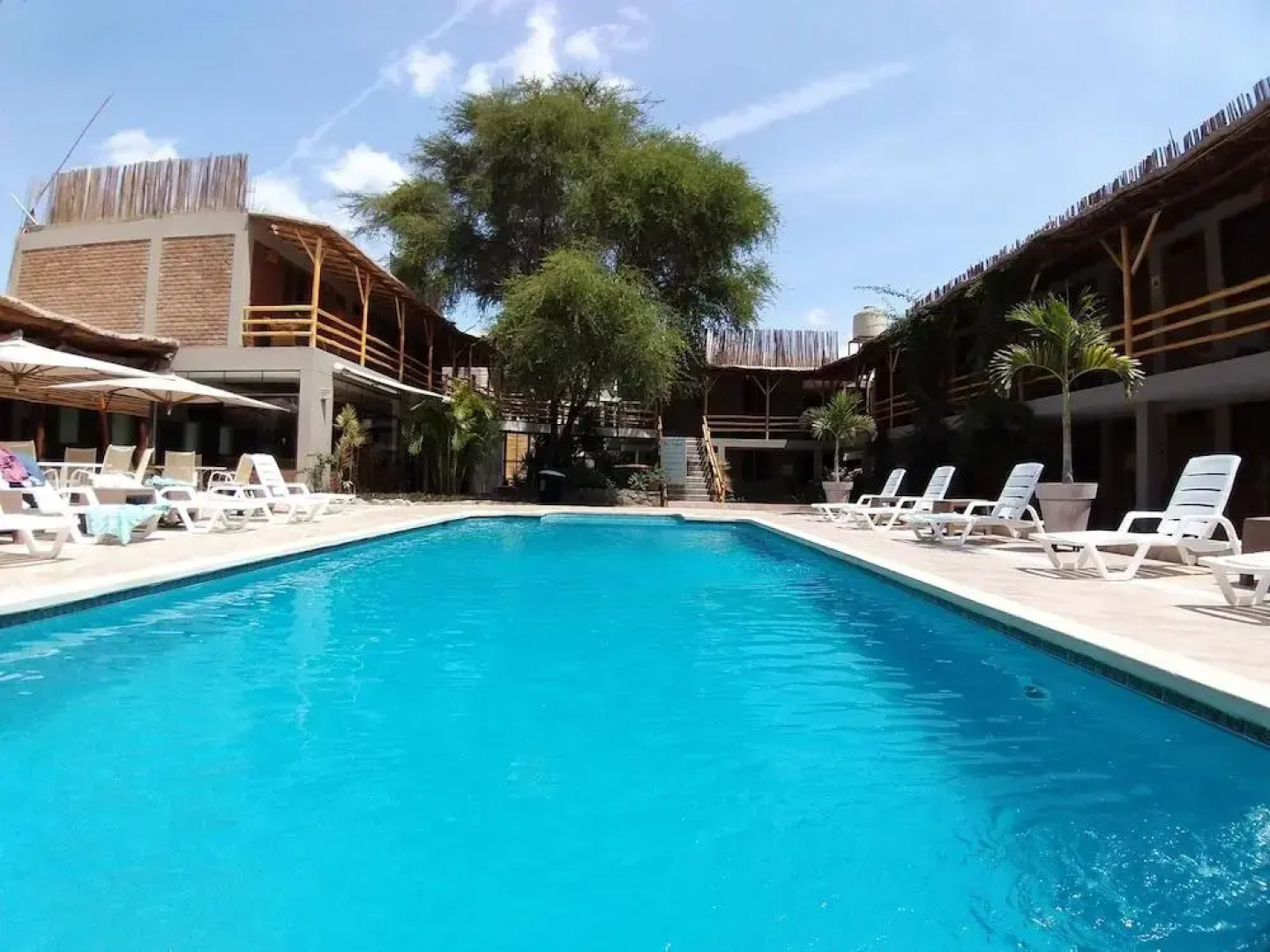 Hotel El Huacachinero