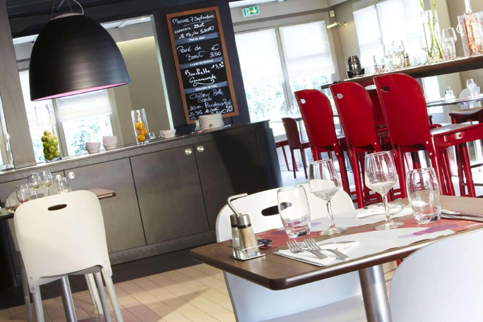 KYRIAD HONFLEUR - La Riviere Saint Sauveur