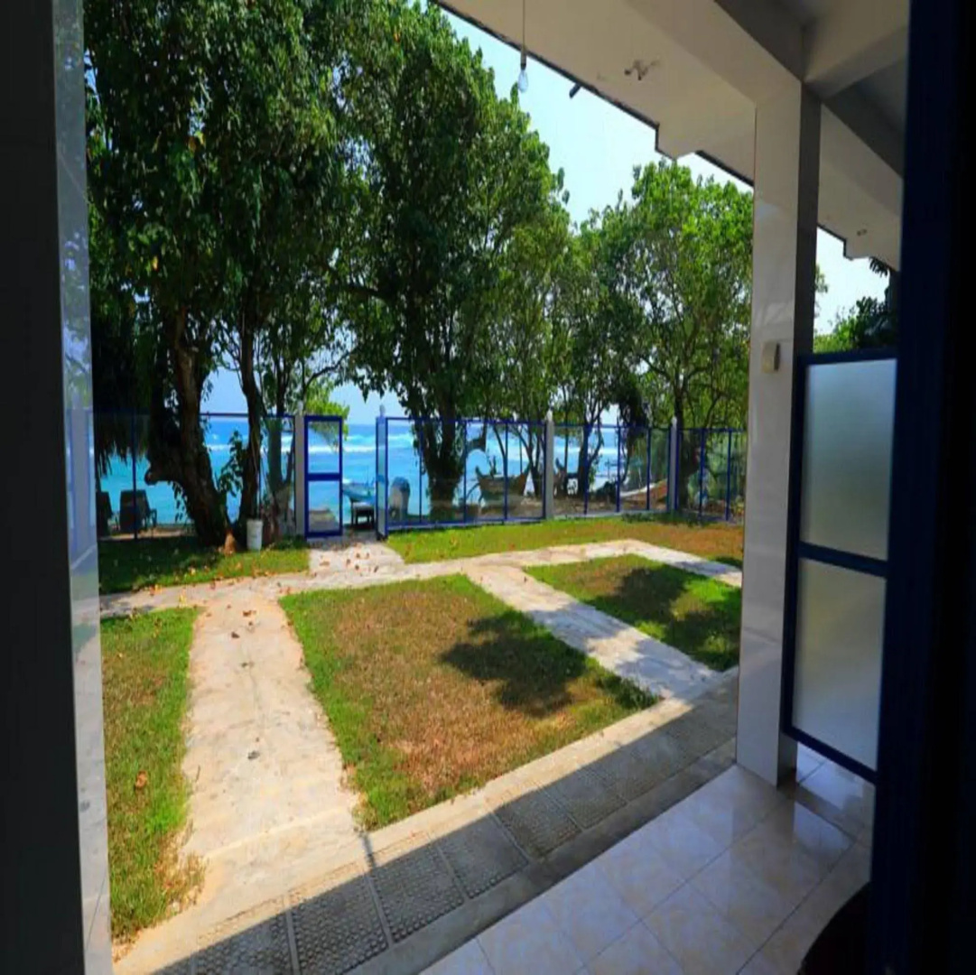 Paradise Beach Resort
