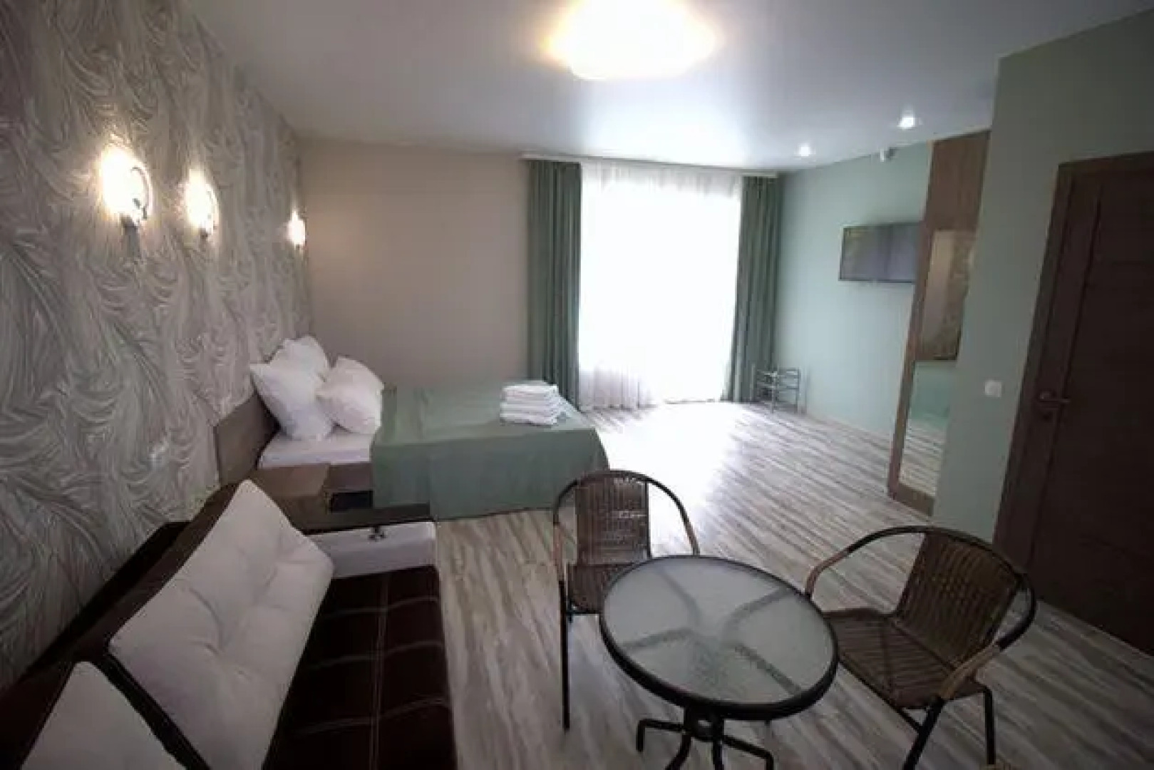 House 9 (Хаус 9)