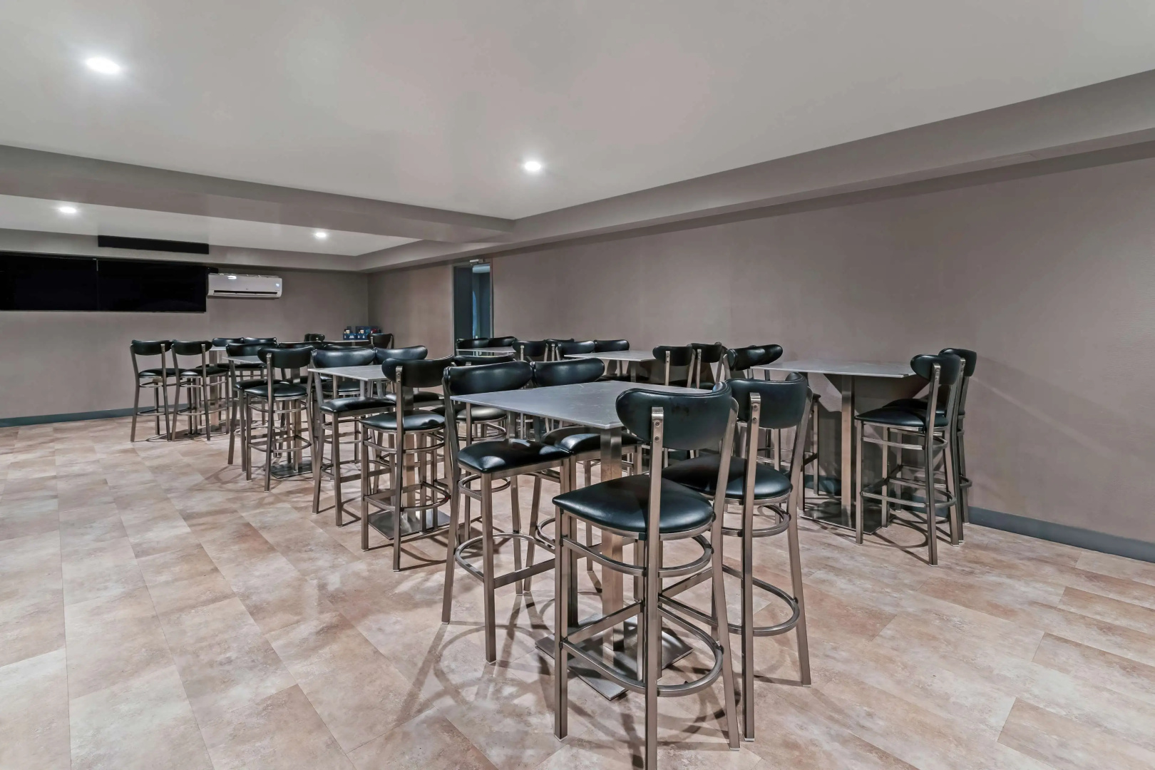 Americas Best Value Inn Foxboro