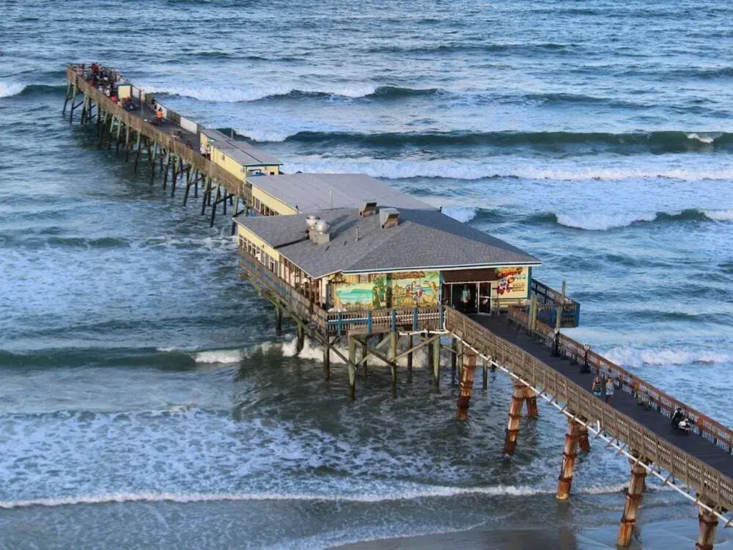 Tropical Suites At Sunglow Resort