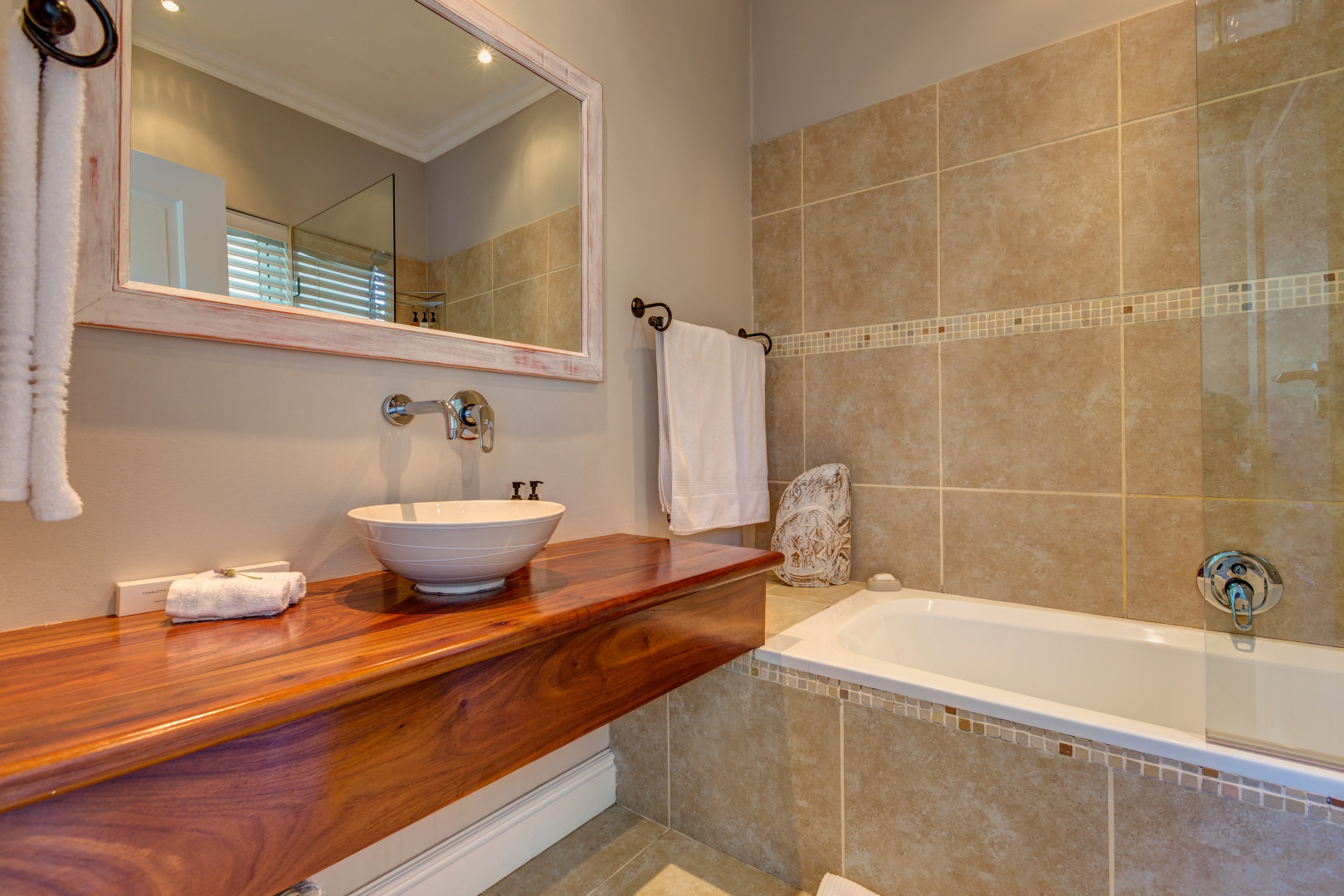 Amanzi Island Boutique Hotel