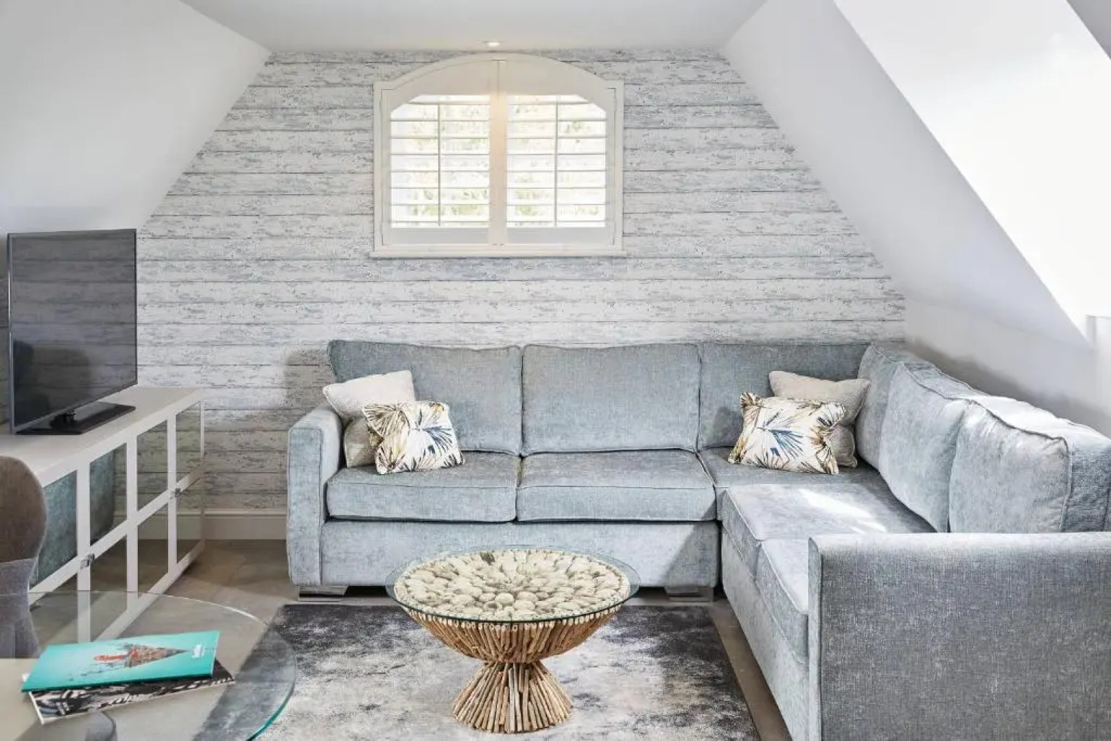 Barnett Hill - Luxury Hotel