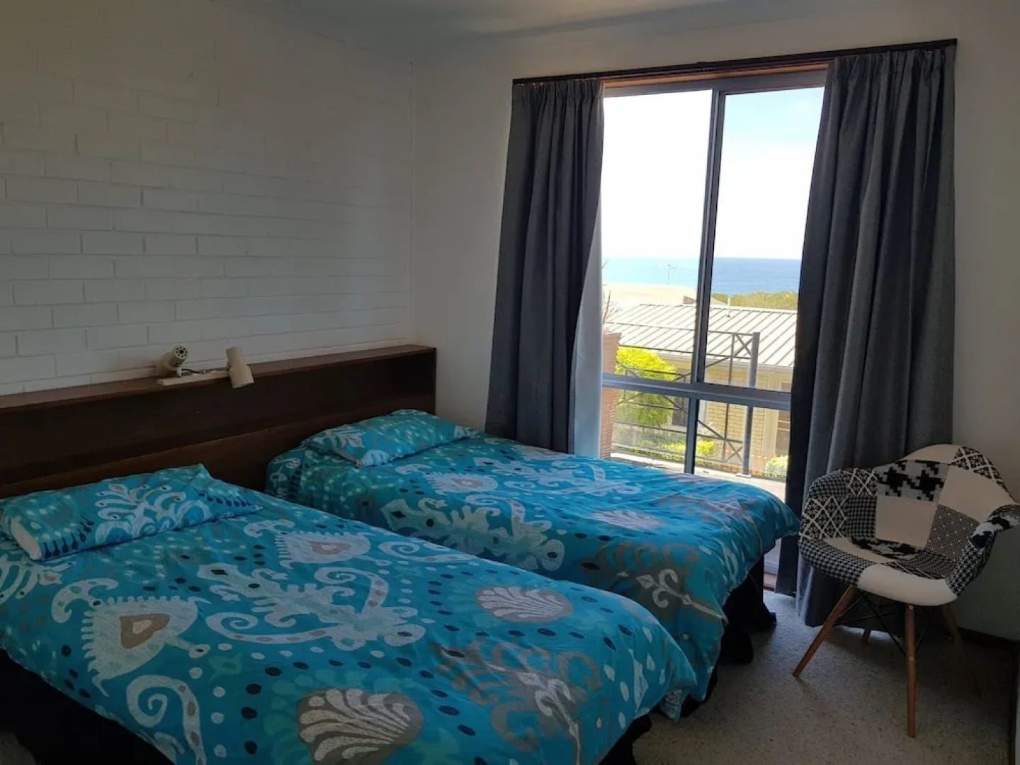 Meltemi Unit 4 Tura Beach