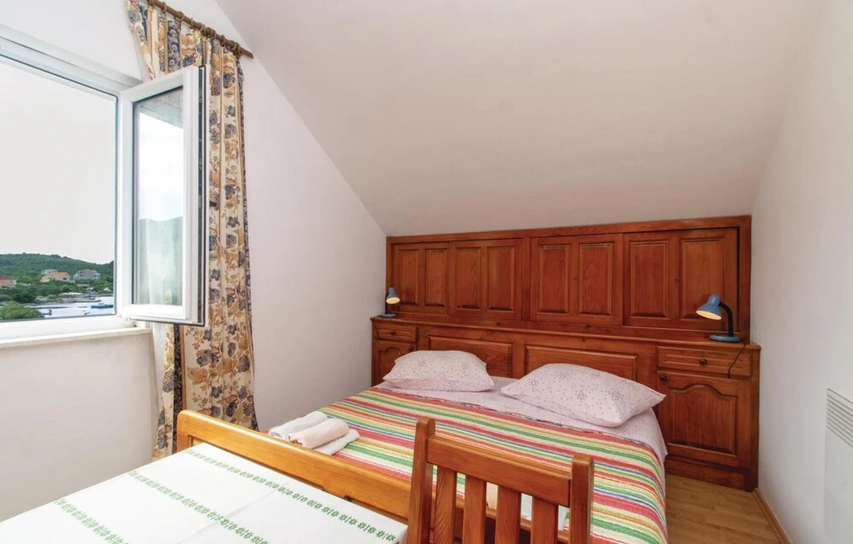 Awesome Home in Racisce With Wifi and 2 Bedrooms