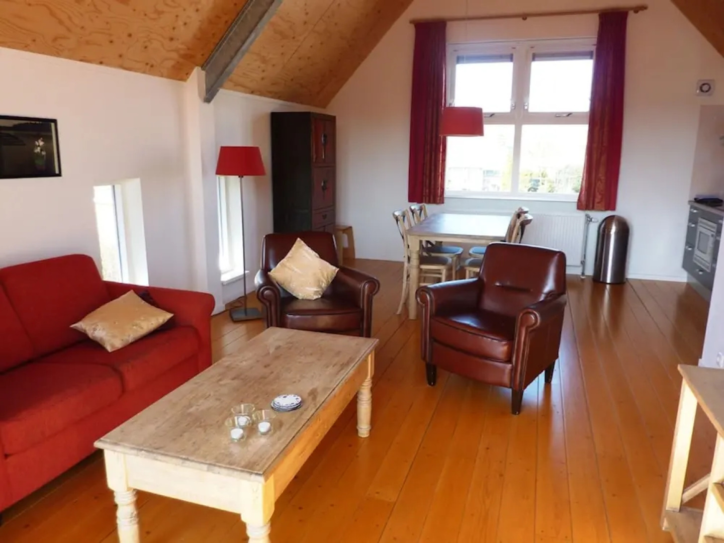 Cosy Holiday Home With Microwave in the Centre of Terherne