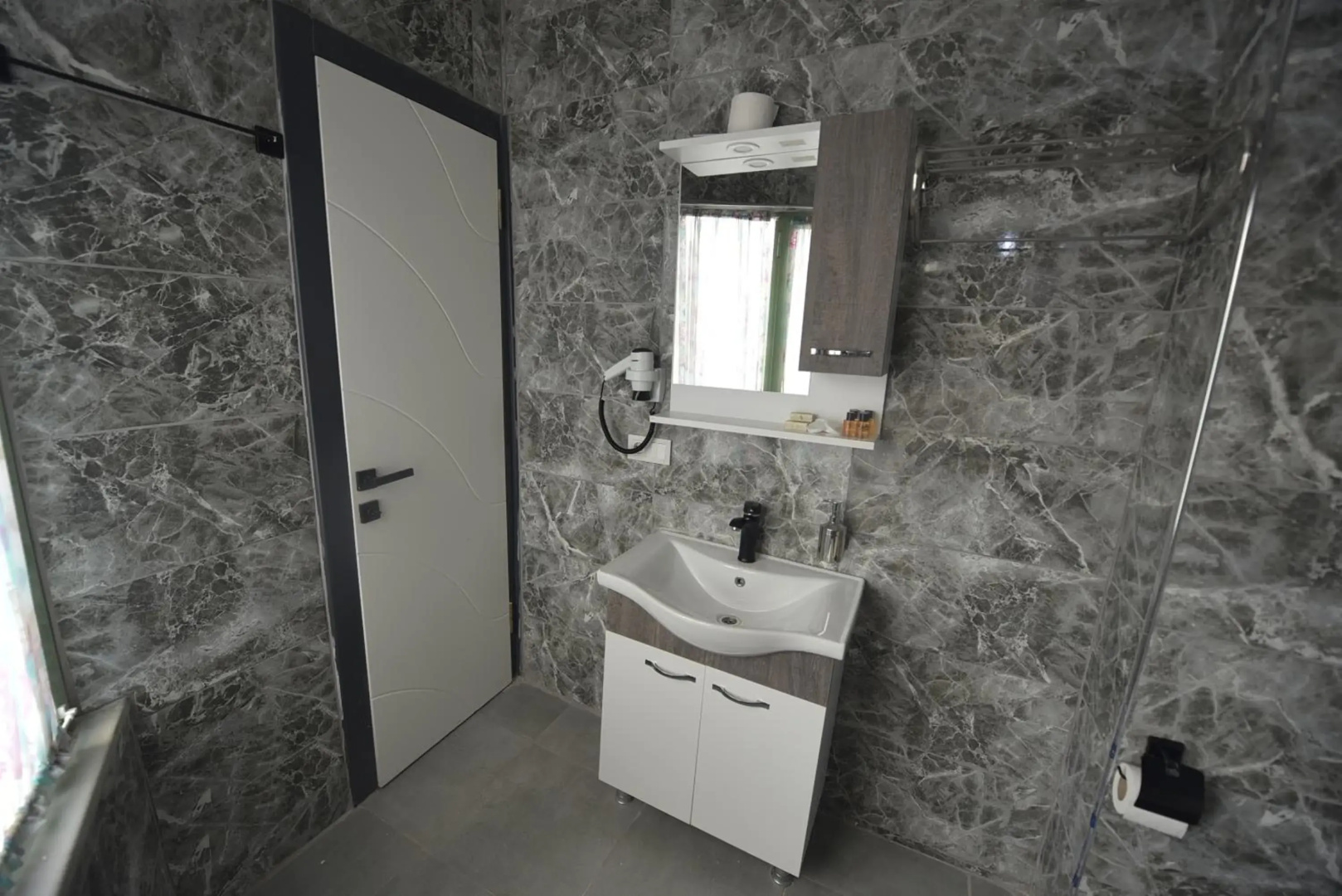 Omega Luxx Hotel - Boutique class