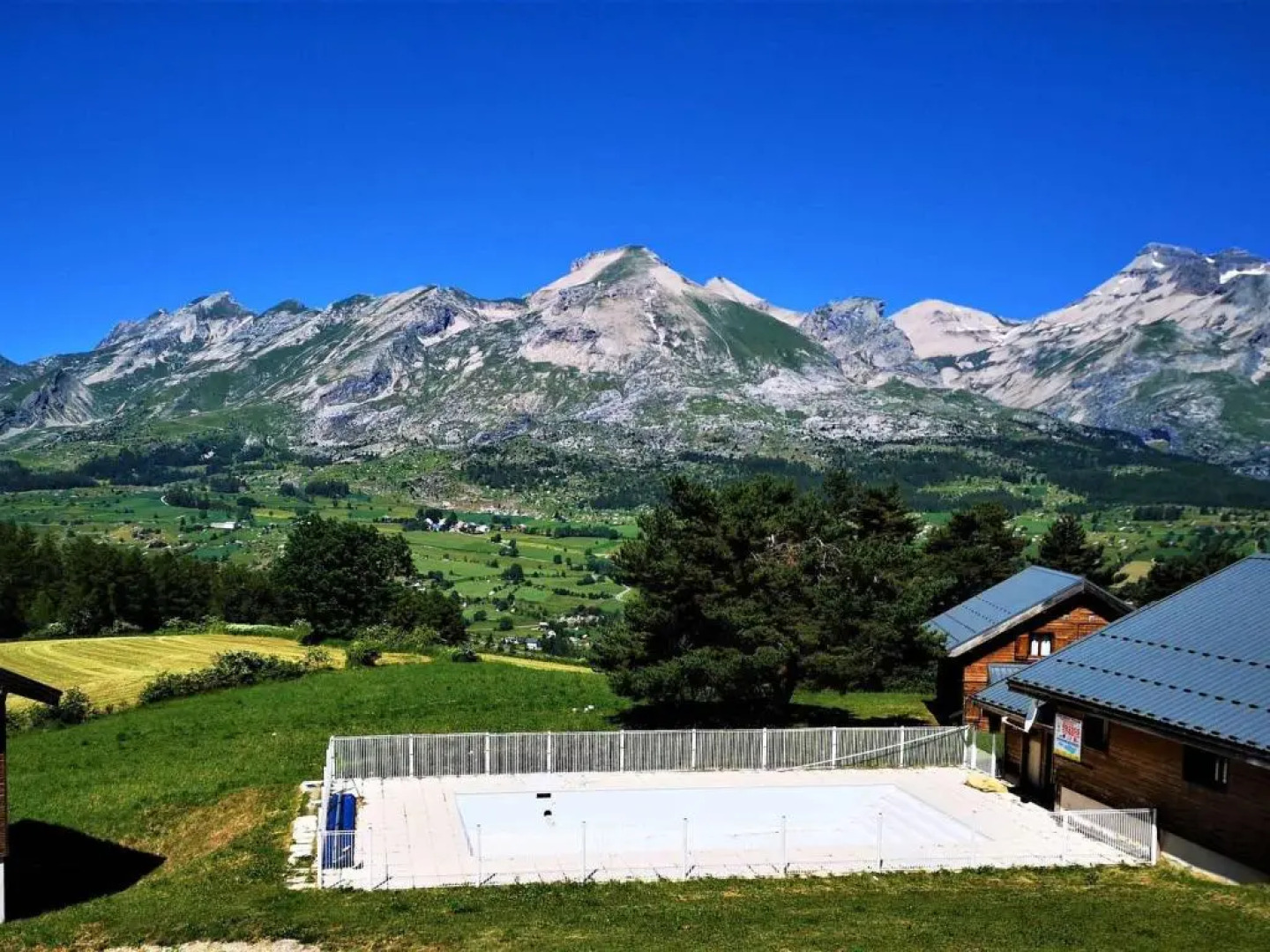 Appartement Le Dévoluy, 2 pièces, 6 personnes - FR-1-504-461