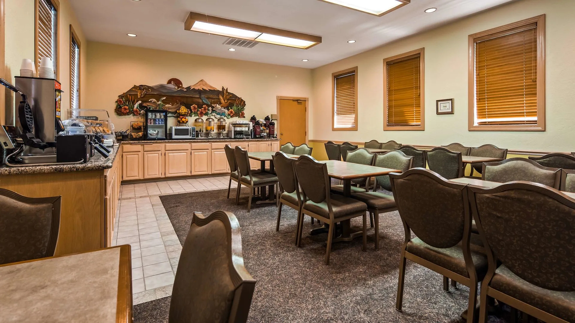 Best Western Inn At The Rogue
