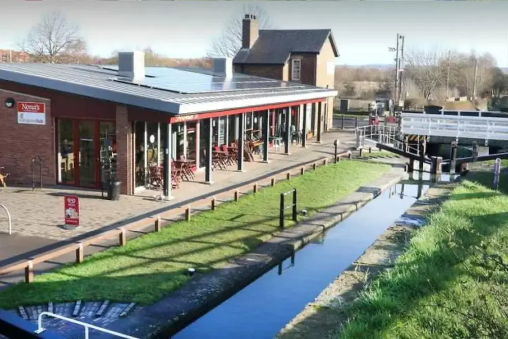 Impeccable 1-bed Apartment in Chesterfield