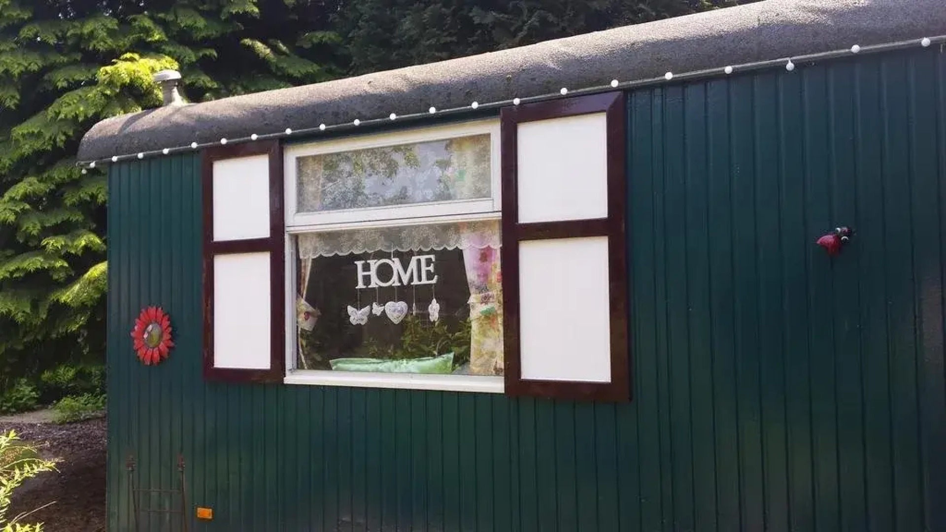 The Queensbed by The Wellness Cottage