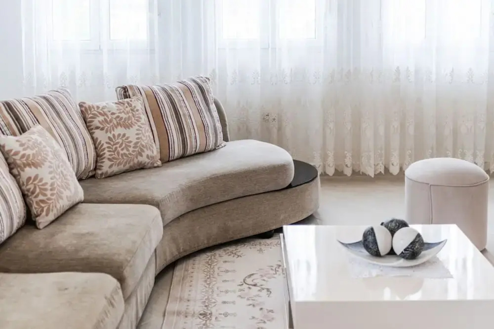 Hometown Apartment in Gjirokaster