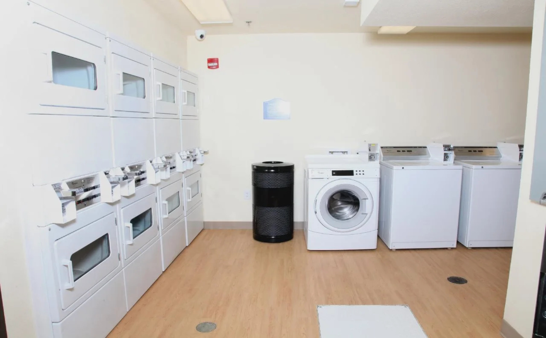 Amelia Extended Stay & Hotel