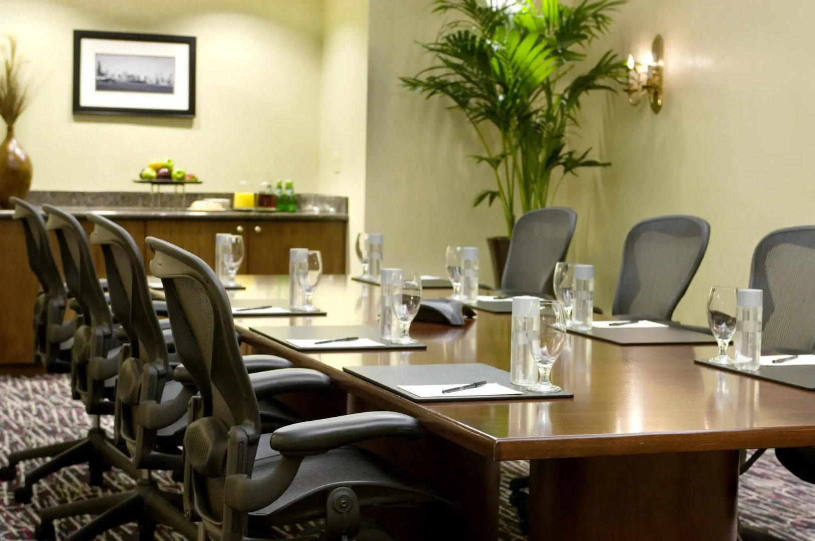 DoubleTree by Hilton Chicago - Magnificent Mile