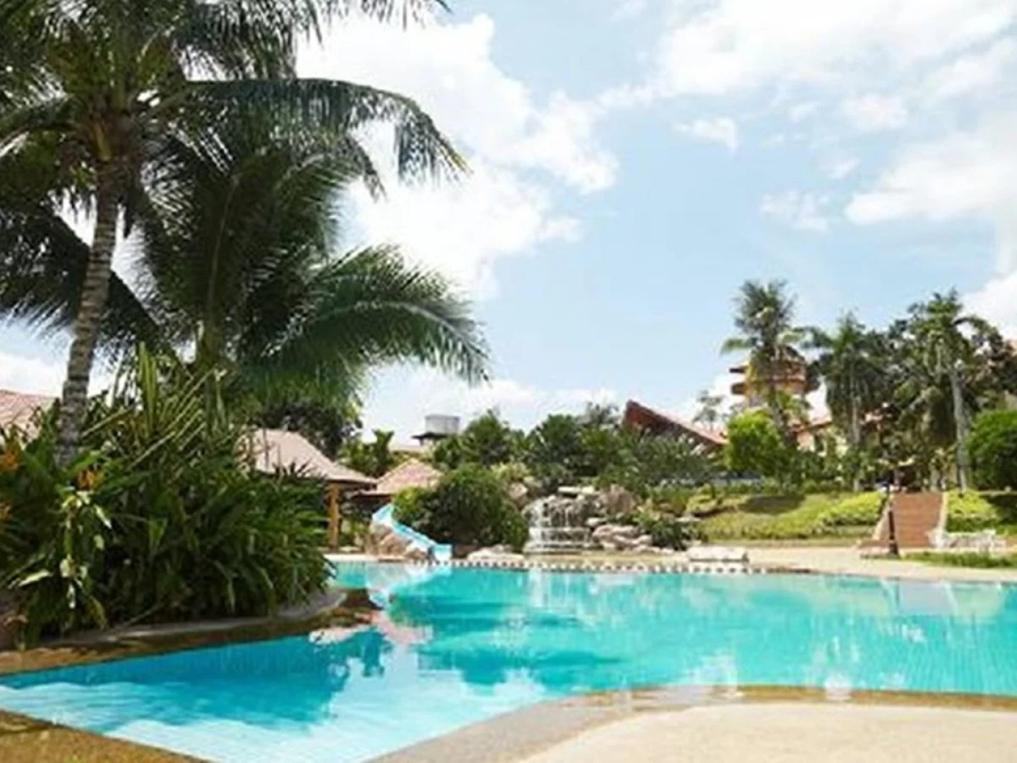 Felda Residence Tekam