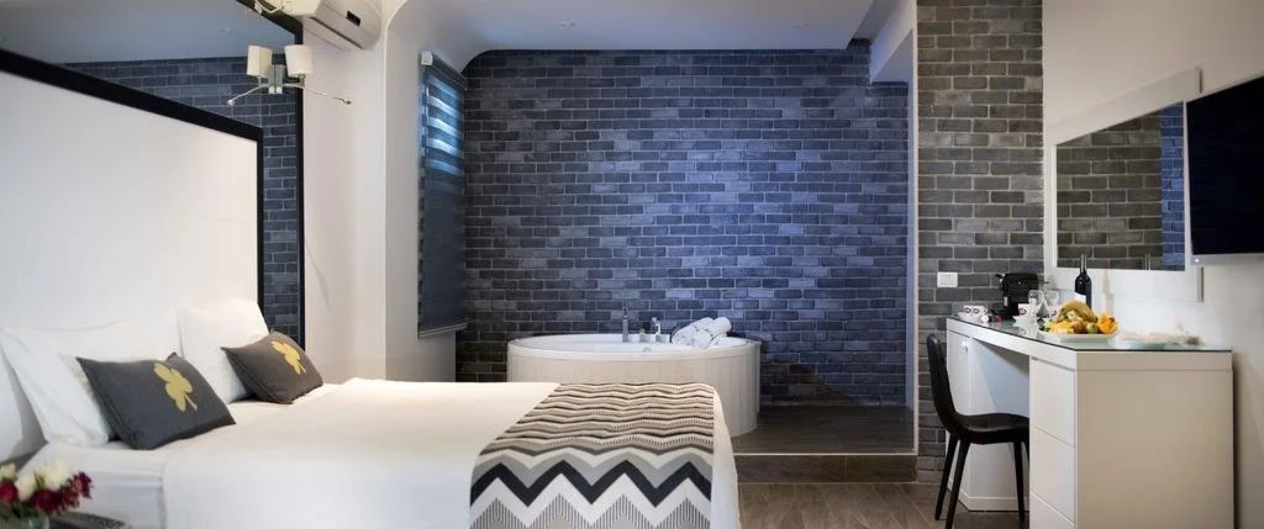 Royal Inn Hotel Tiberias