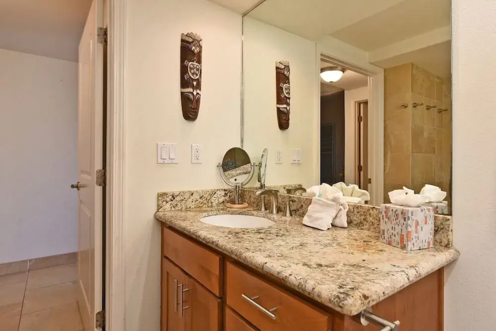 Kaleialoha #113 1 Bedroom 1 Bathroom Condo by Redawning