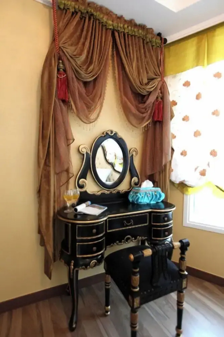 White Village Pension