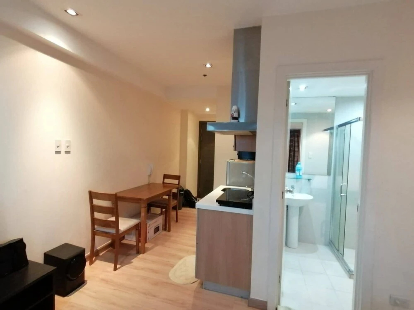 ZEN Home Knightsbridge Residences Makati