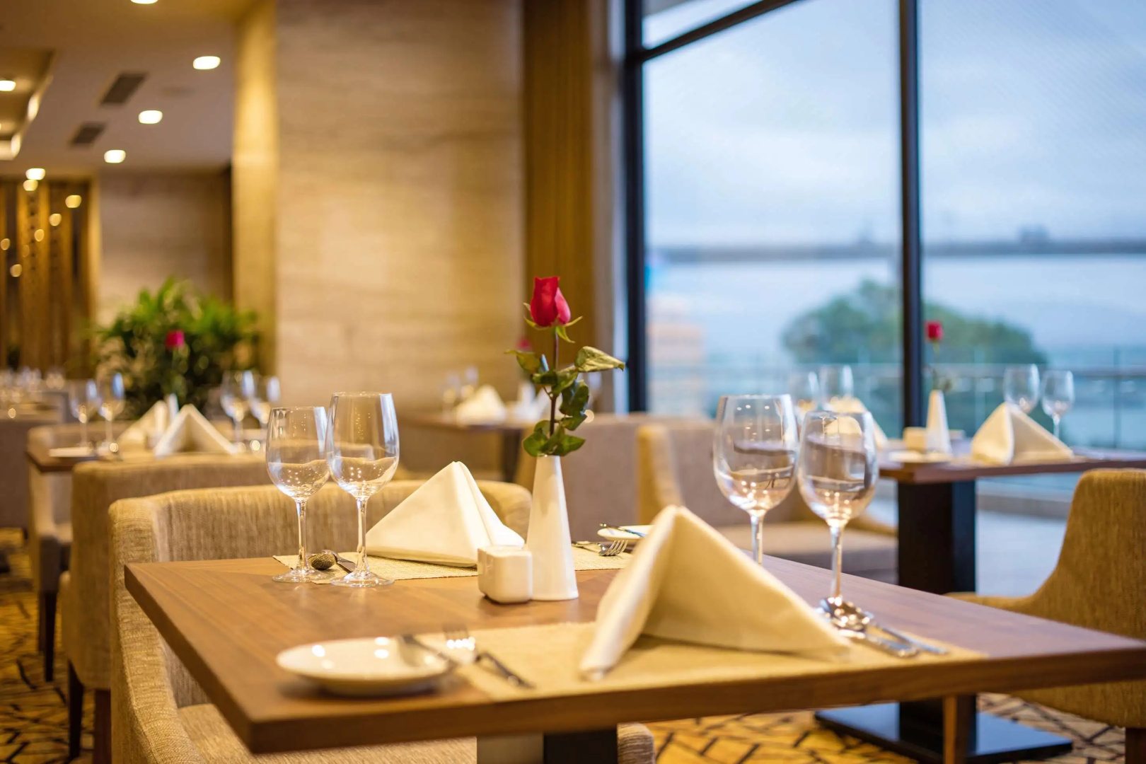 Wyndham Legend Halong Hotel