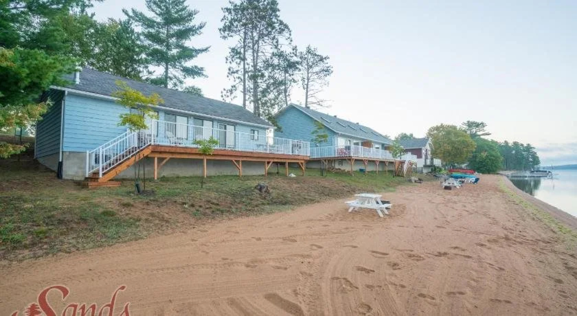 Sands on Golden Lake