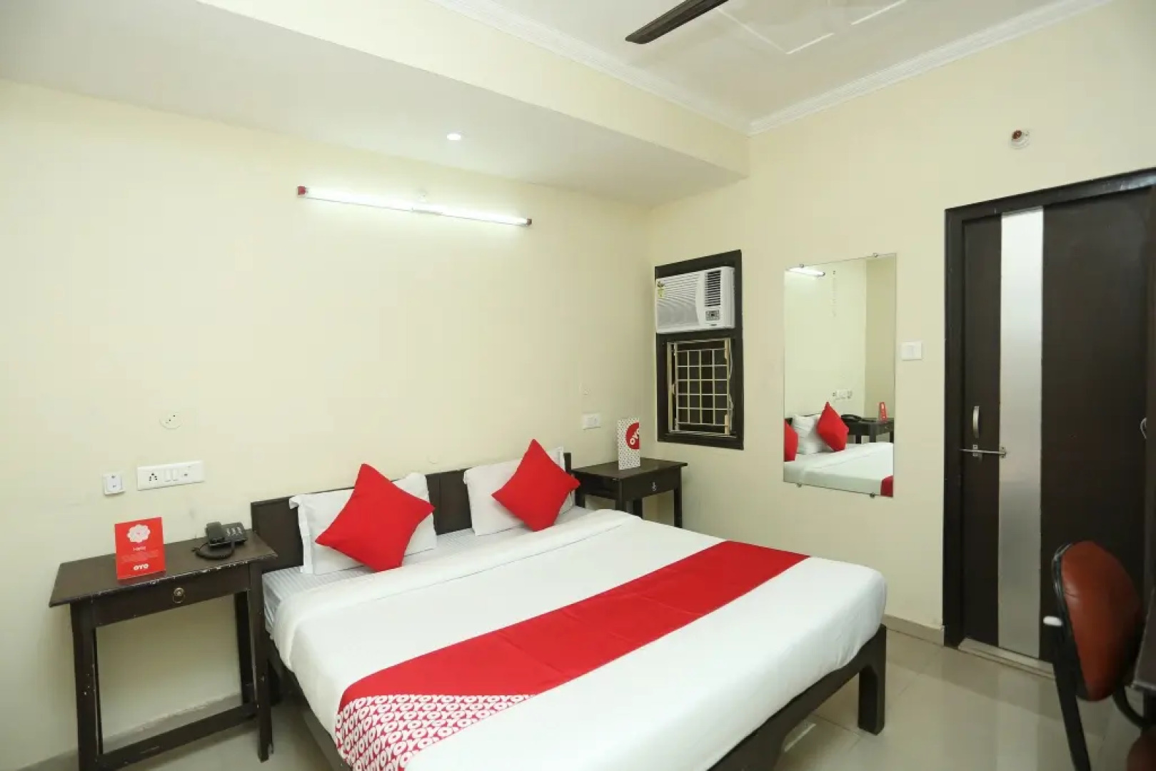 Itsy By Treebo - Satyam Swagat