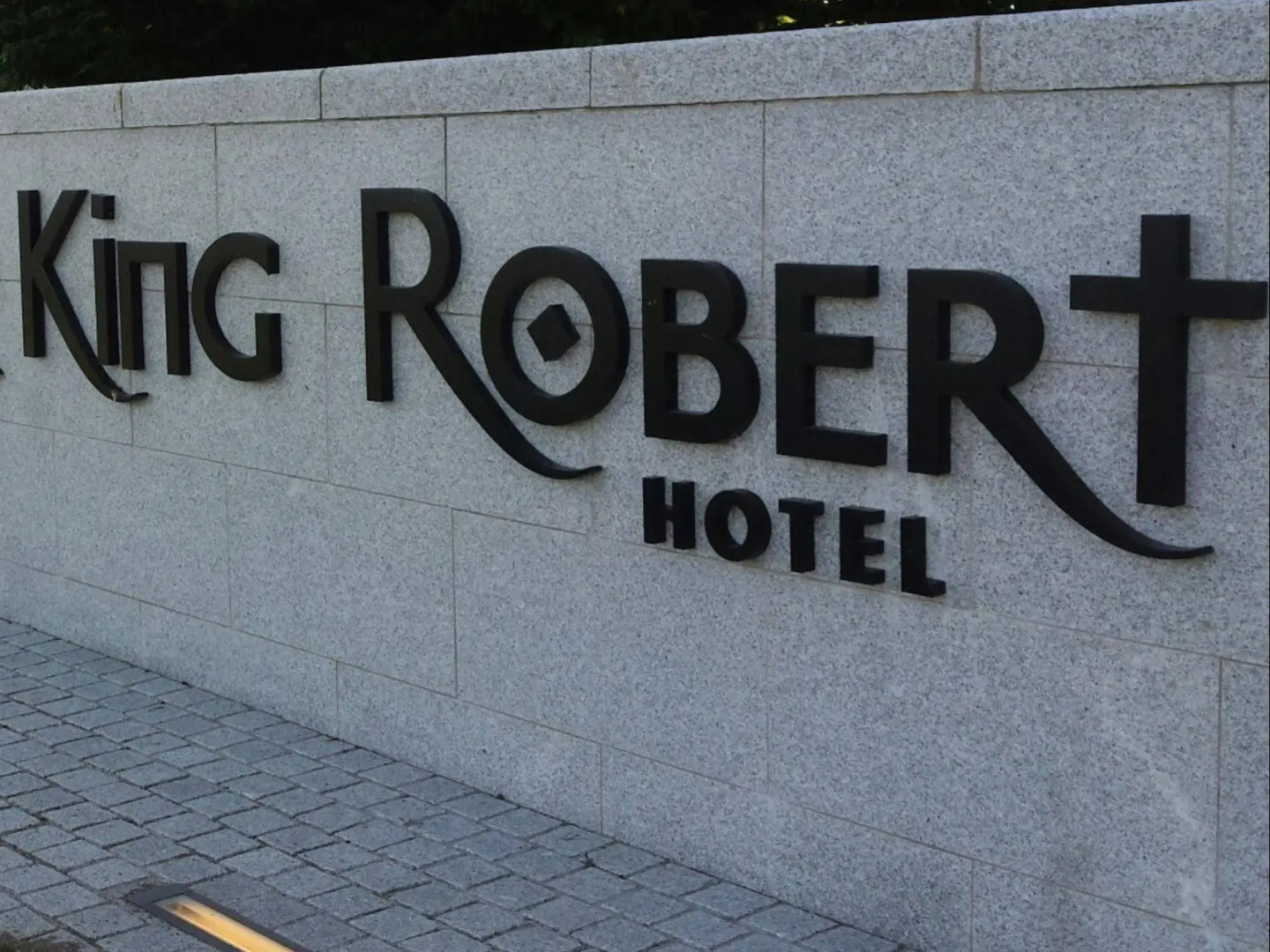 King Robert Hotel