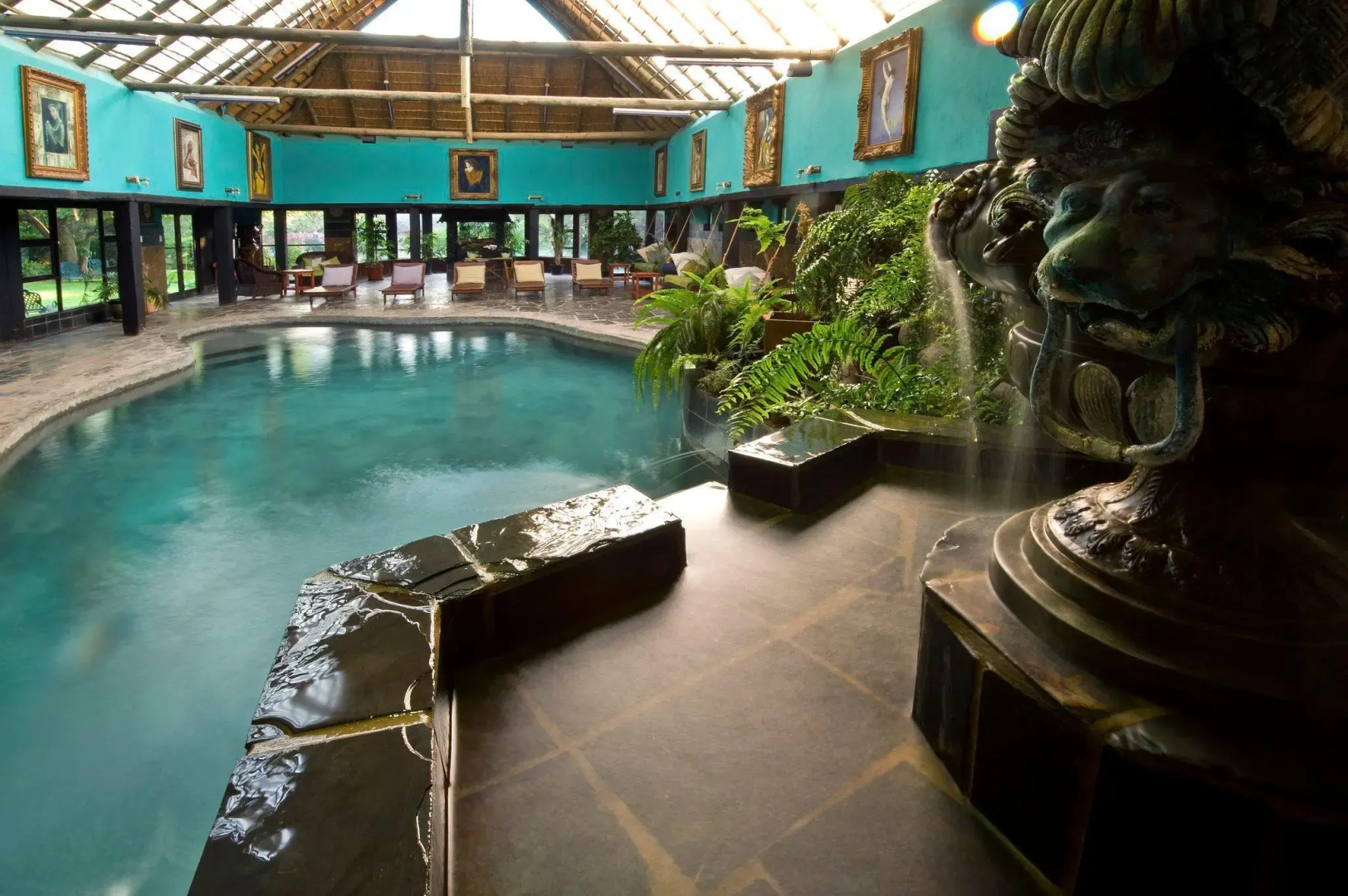 Misty Hills Country Hotel