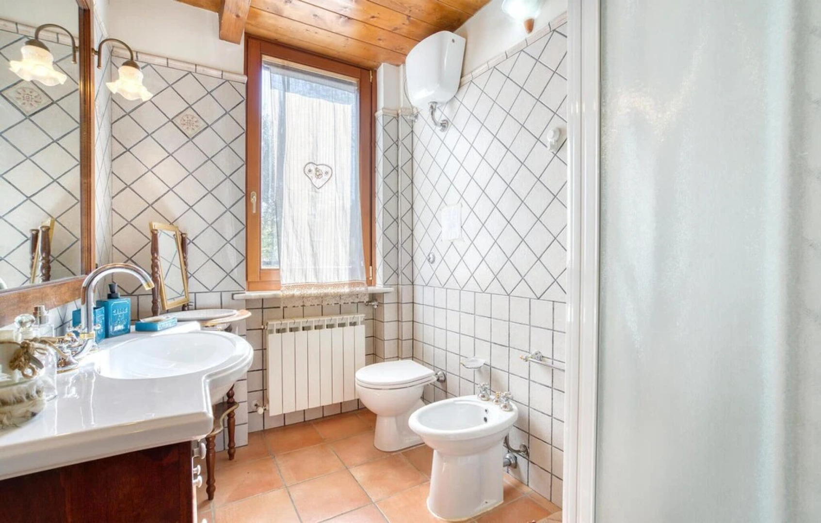 Stunning Home in Tolentino With 2 Bedrooms and Internet