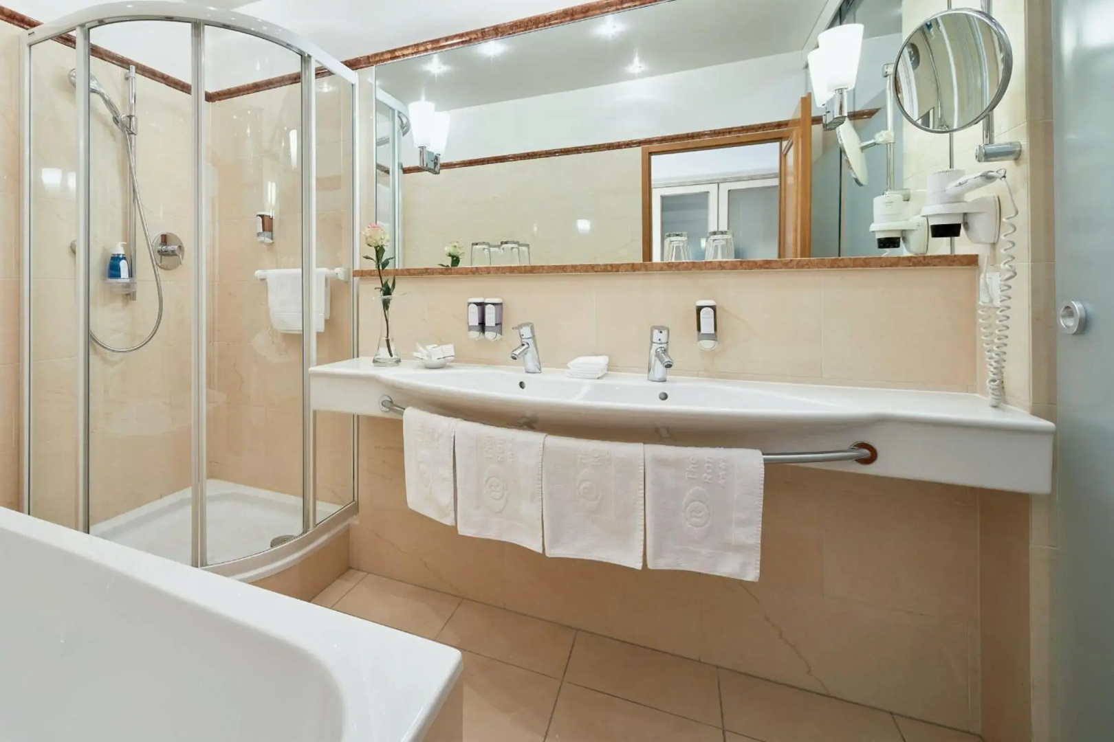 DAS RONACHER Thermal Spa Hotel