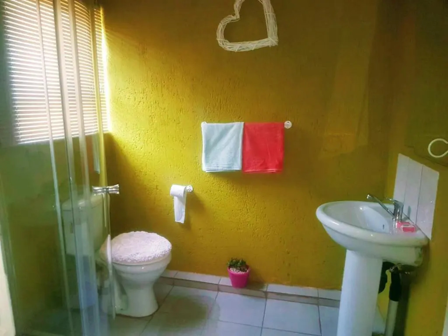 SURVIVOR GUEST HOUSE-Giyani