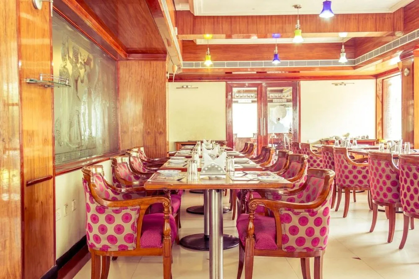 OYO 1667 Hotel Micro Continental