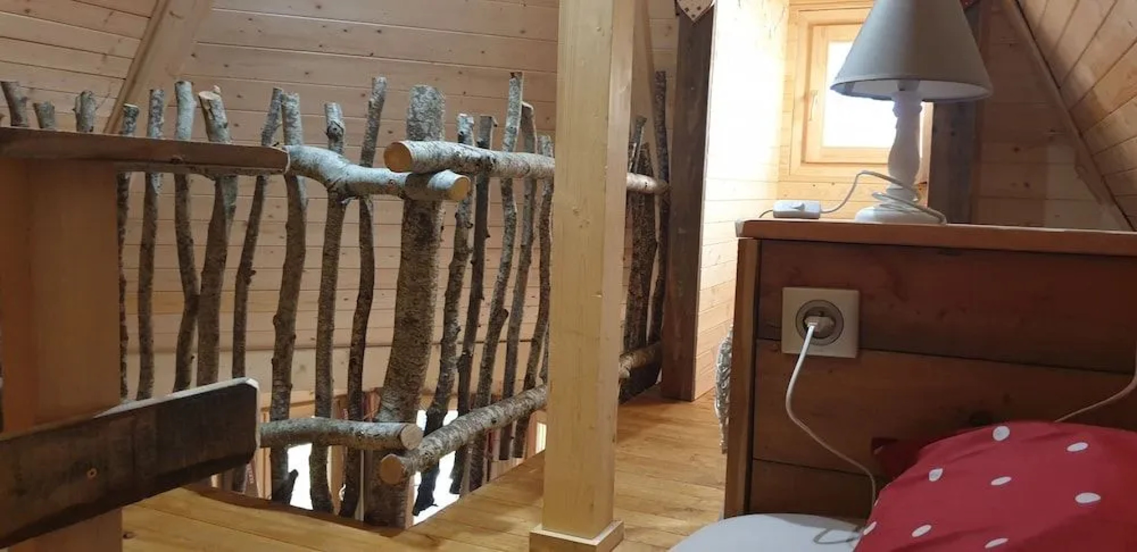 Les Cabanes Enchantées