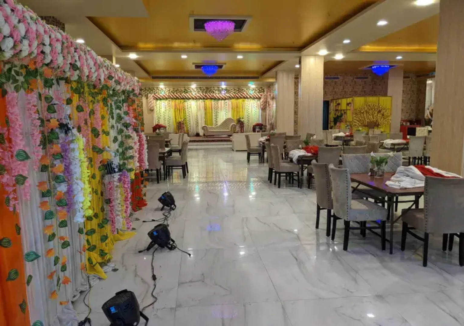 Rajwada Inn