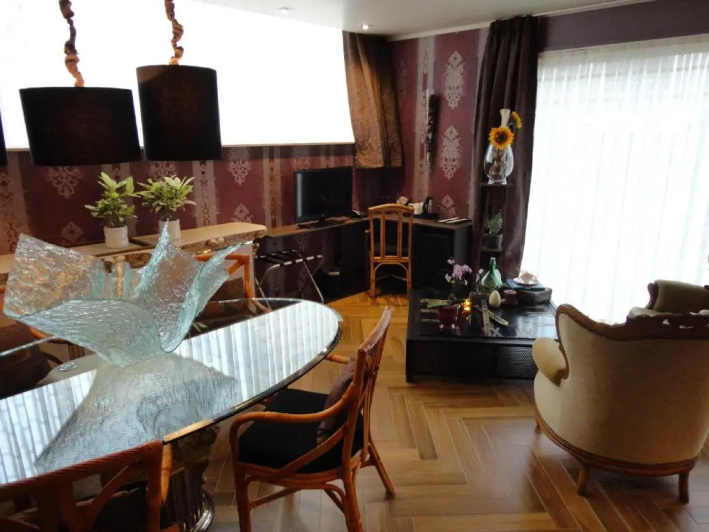 Art Of Dreams Deluxe 4 stars