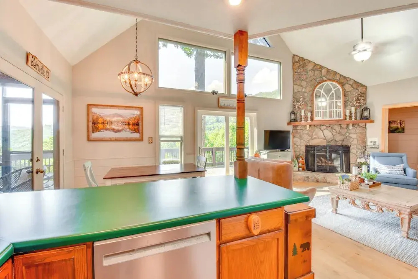 Mountain Cabin w/ Covered Decks & Fire Pit!