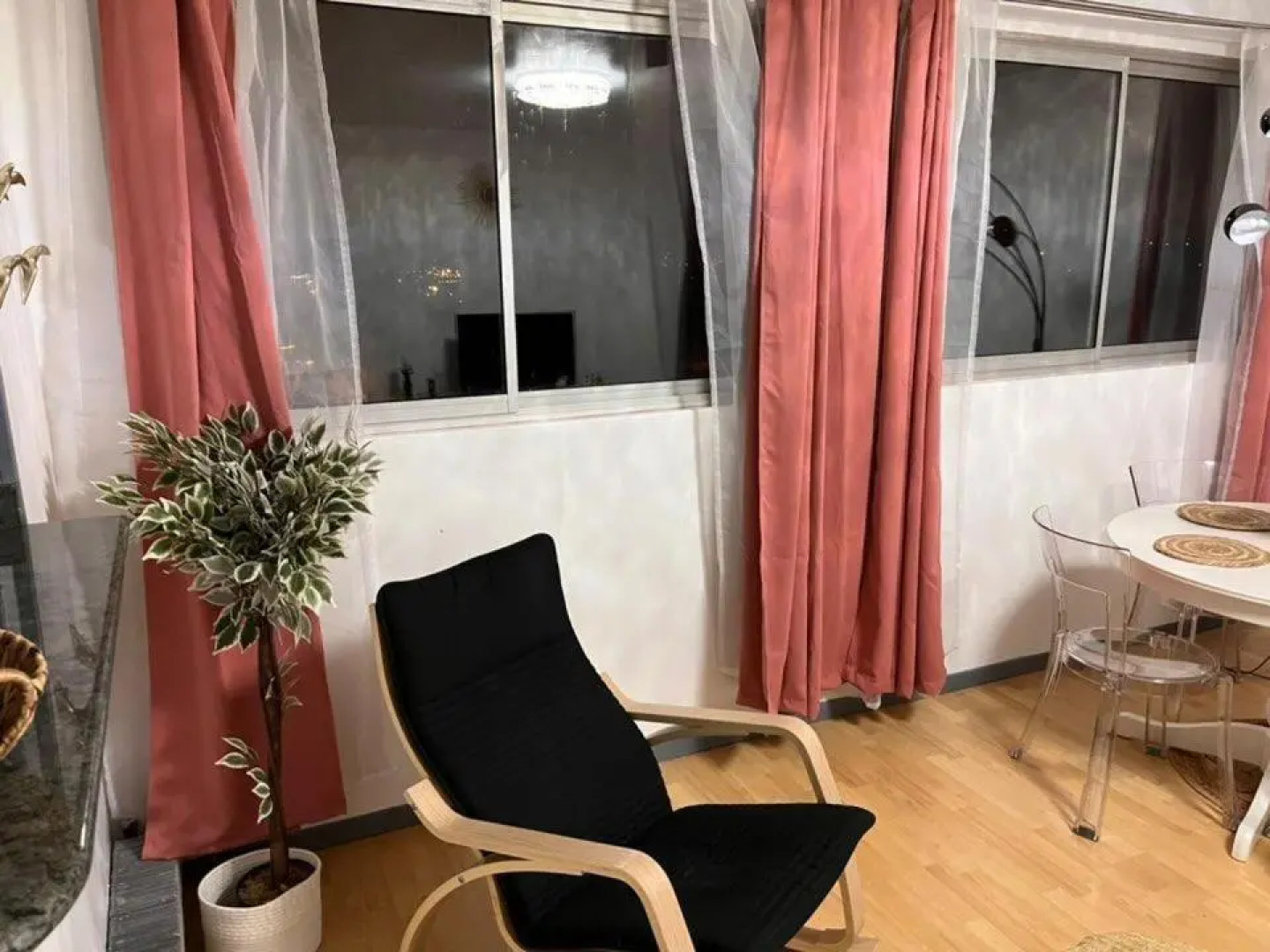 Superbe appartement avec magnifique vue sur Paris