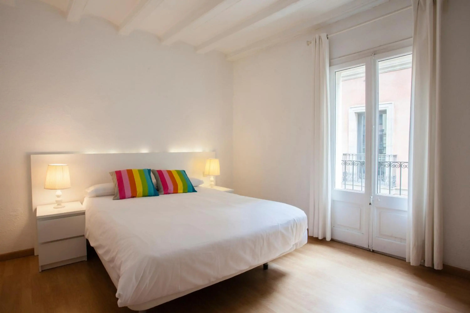 Las Ramblas Pasaje Bacardi Apartments