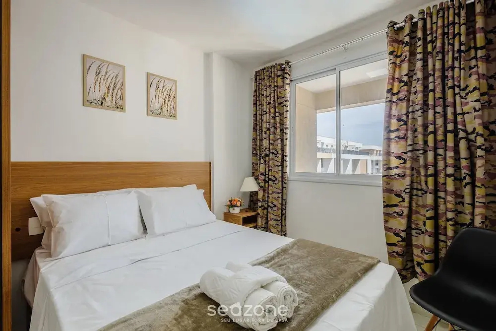 Condomínio Bem localizado com Piscina TCR