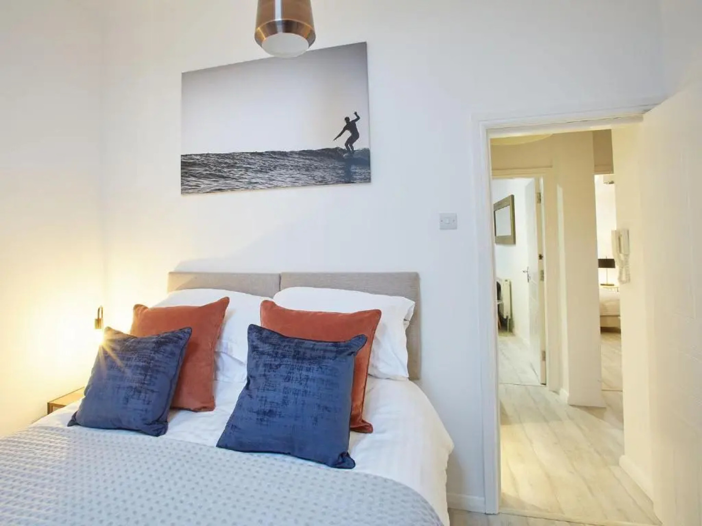 The Surfer's Loft Apartment