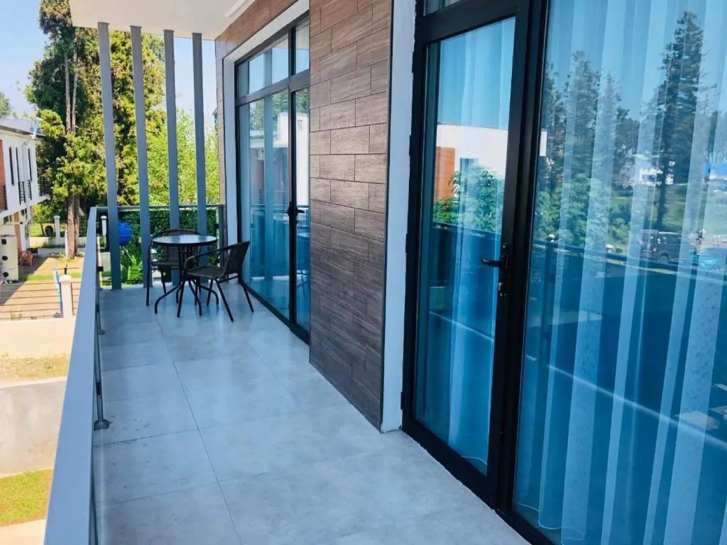 Apollo Plus Cottages