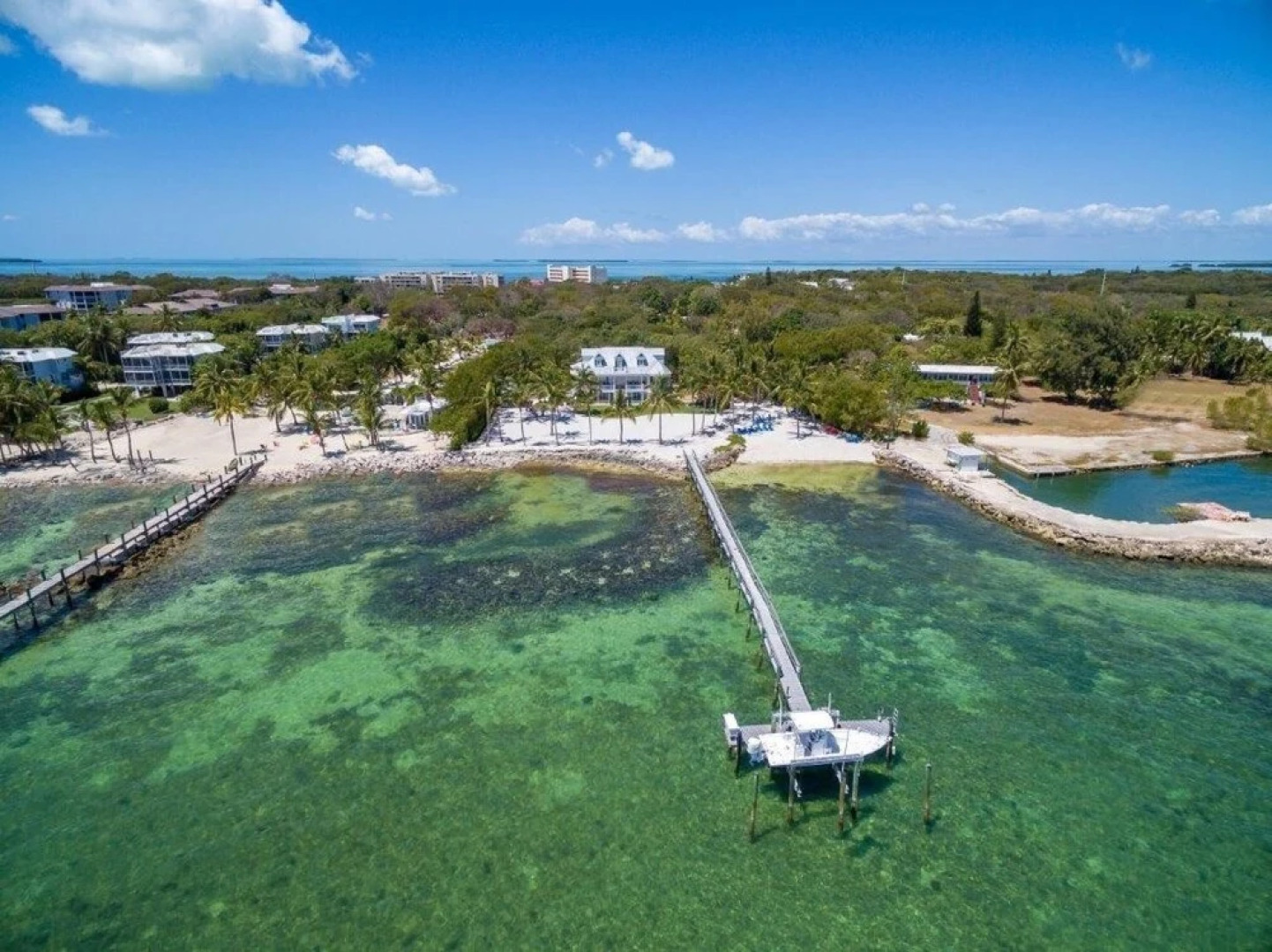 Pineapple Beach by Florida Keys Luxury Rentals